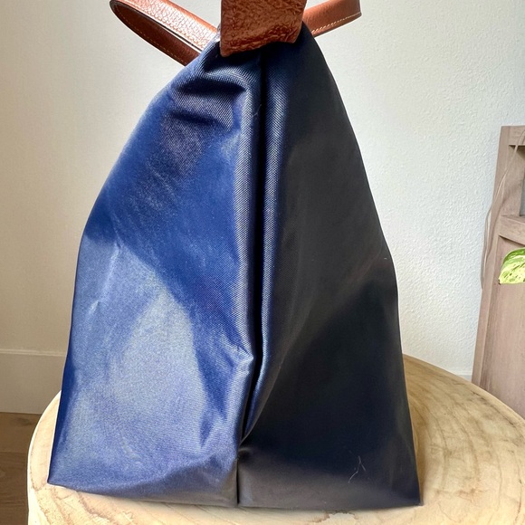 Longchamp Navy Le Pliage M - modèle depose - Picture 13 of 14